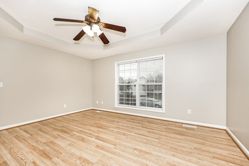 2,290/Mo, 2985 Pipkin Hills Dr Spring Hill, TN 37174 Main Bedroom View 2