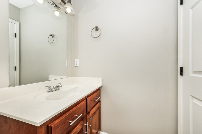 2,290/Mo, 2985 Pipkin Hills Dr Spring Hill, TN 37174 Bathroom View