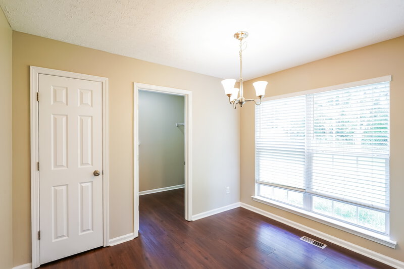 2,210/Mo, 131 E Braxton Ln Hendersonville, TN 37075 Breakfast Nook View