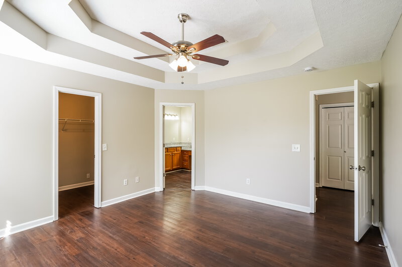 2,210/Mo, 131 E Braxton Ln Hendersonville, TN 37075 Main Bedroom View