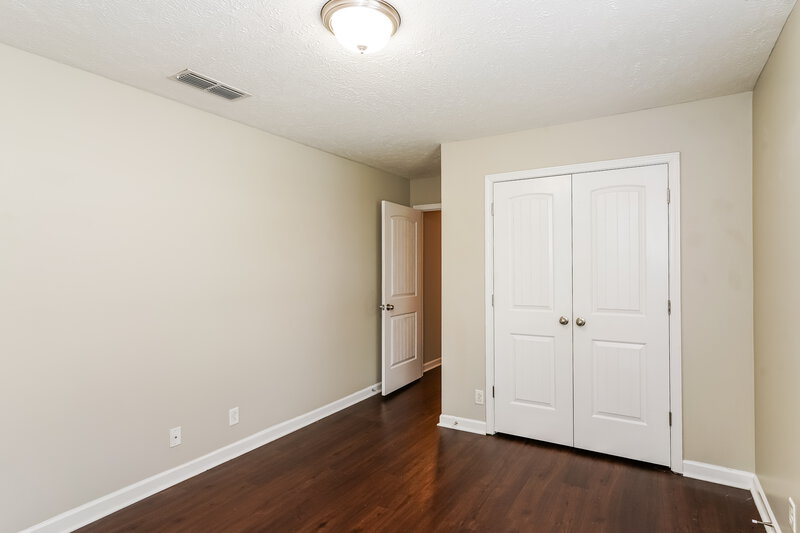 2,360/Mo, 2426 Salem Glen Xing Murfreesboro, TN 37128 Bedroom View