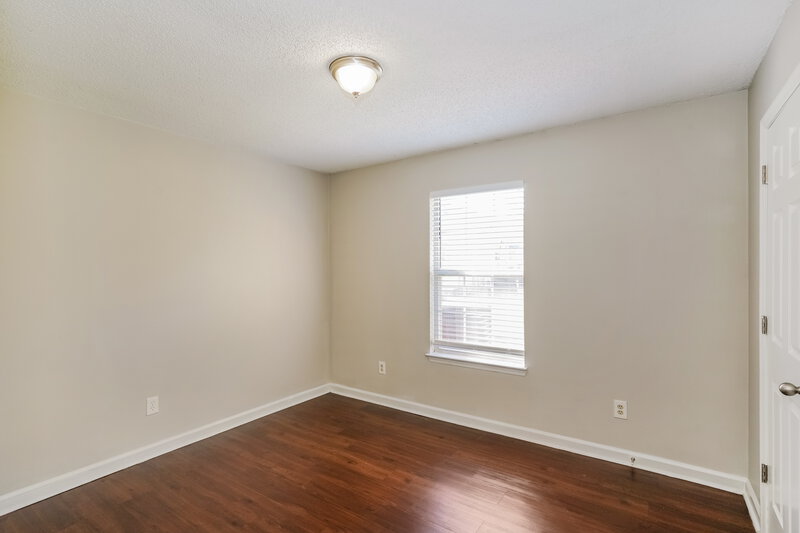 2,400/Mo, 102 Riverwood Dr La Vergne, TN 37086 Bedroom View