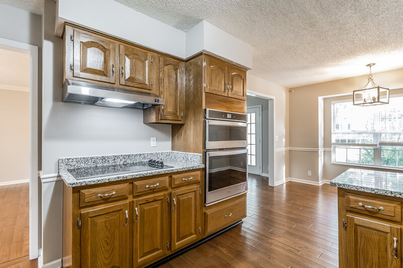 2,520/Mo, 3933 Hillshire Dr Antioch, TN 37013 Kitchen View 2