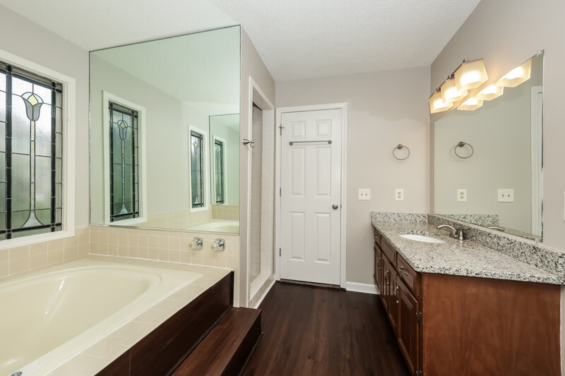3,220/Mo, 3933 Hillshire Dr Antioch, TN 37013 Bathroom View 2
