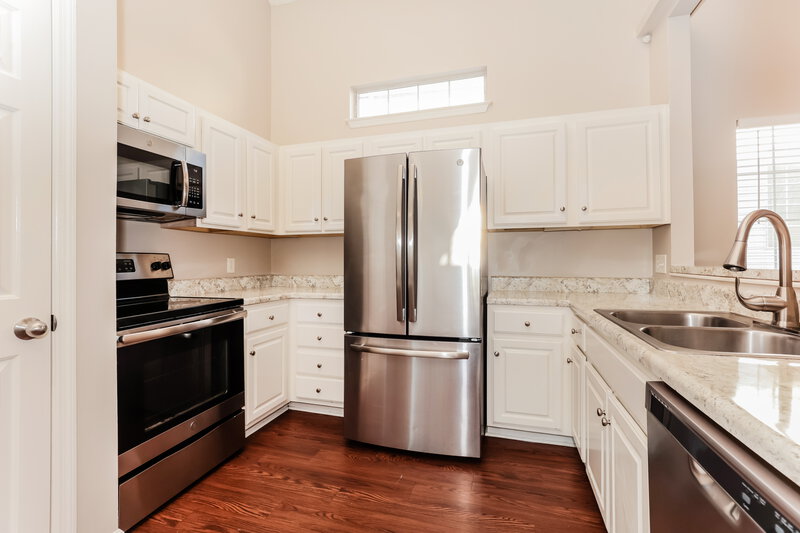 3,050/Mo, 1513 Bell Trace Dr Antioch, TN 37013 Kitchen View