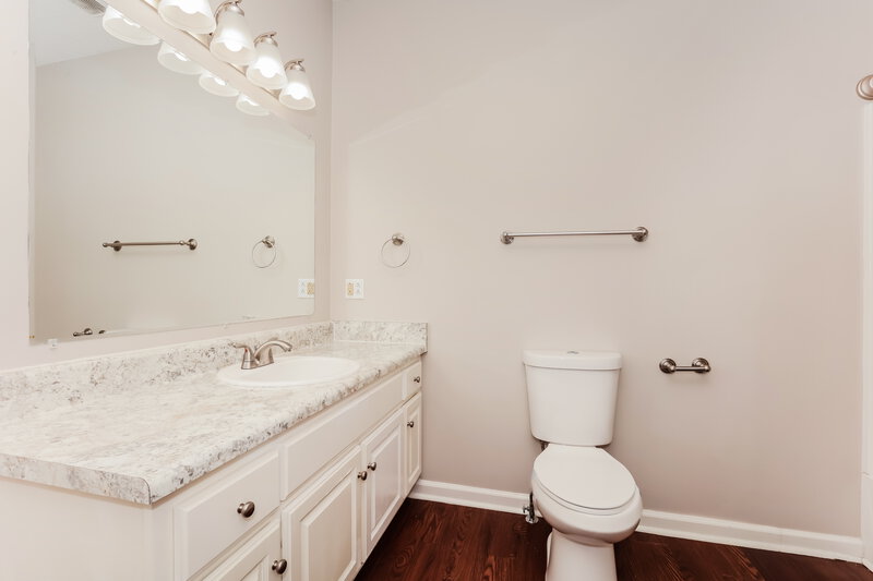 3,050/Mo, 1513 Bell Trace Dr Antioch, TN 37013 Main Bathroom View