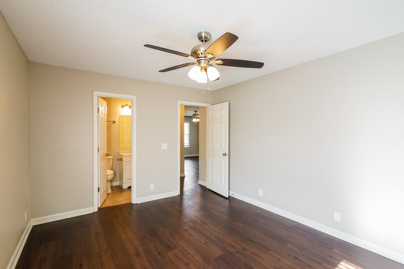 1,650/Mo, 1505 Brookchase Ct Antioch, TN 37013 Main Bedroom View