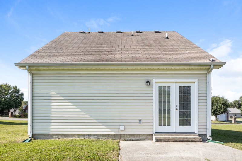 1,650/Mo, 1505 Brookchase Ct Antioch, TN 37013 Rear View