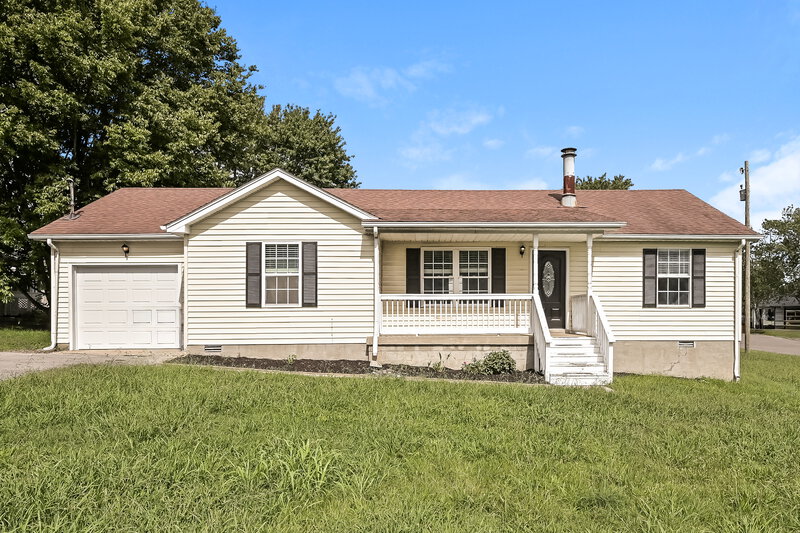 1,965/Mo, 581 Woodcrest Dr La Vergne, TN 37086 External View