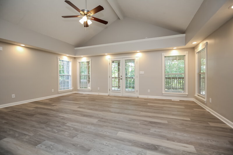 2,900/Mo, 2832 Rader Ridge Ct Antioch, TN 37013 Living Room View 4