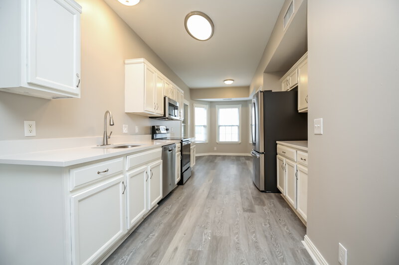 2,900/Mo, 2832 Rader Ridge Ct Antioch, TN 37013 Kitchen View