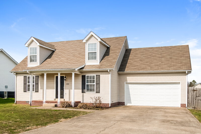 1,975/Mo, 1980 Old Castle Dr Murfreesboro, TN 37127 Front View