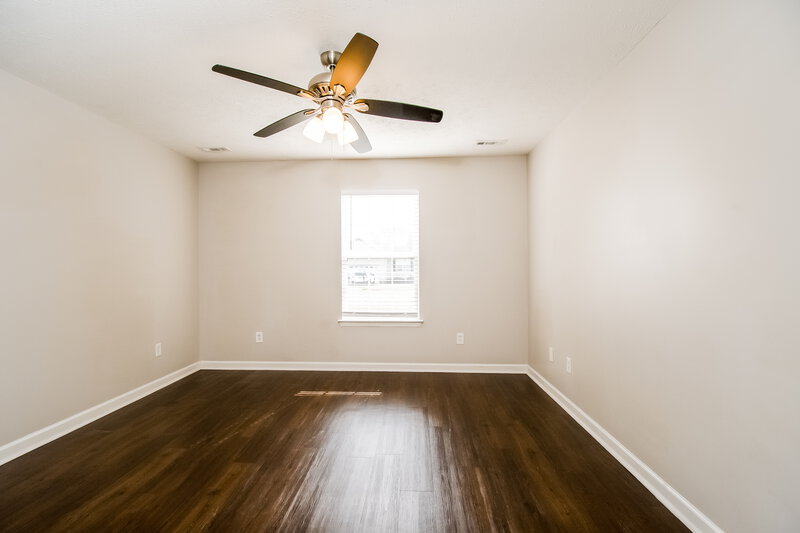 1,975/Mo, 1980 Old Castle Dr Murfreesboro, TN 37127 Bedroom View