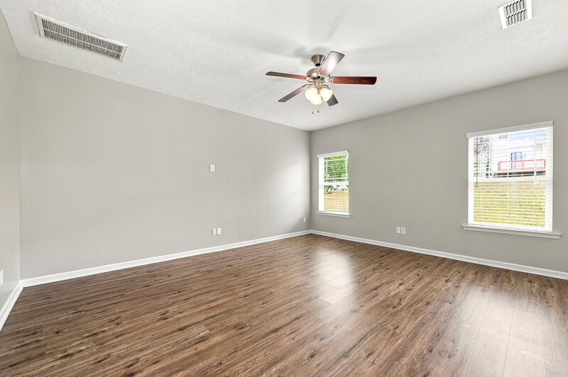 2,510/Mo, 1217 Silverstream Pt Antioch, TN 37013 Living Room View