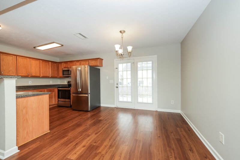 1,860/Mo, 146 Howard Woody Dr La Vergne, TN 37086 Dining Room View