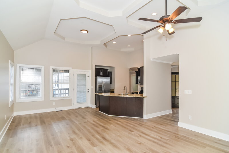 2,505/Mo, 1724 Brick Ct Nashville, TN 37207 Living Room View 3