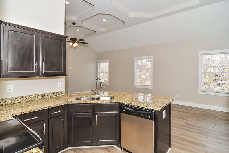 2,505/Mo, 1724 Brick Ct Nashville, TN 37207 Kitchen View 2