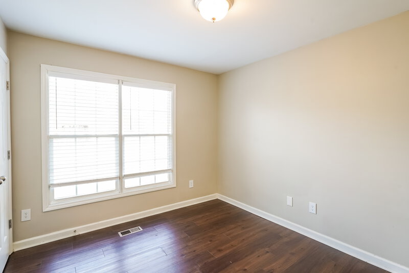 2,380/Mo, 649 Kingsway Dr Old Hickory, TN 37138 Bedroom View 2