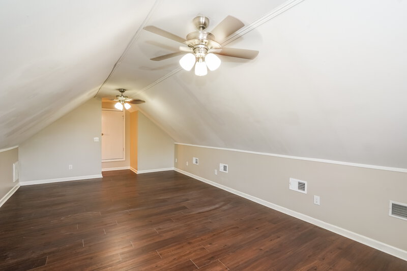 2,380/Mo, 649 Kingsway Dr Old Hickory, TN 37138 Bedroom View 4