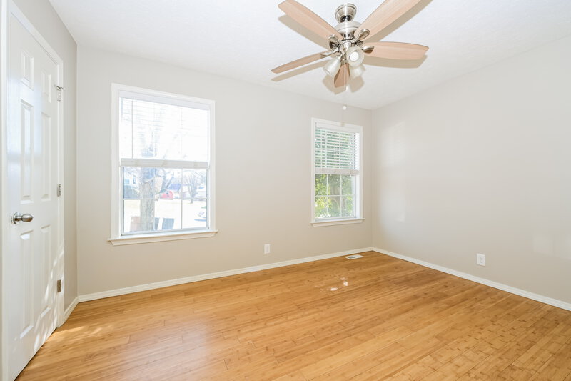 2,250/Mo, 1008 Regents Park Cir Antioch, TN 37013 Bedroom View
