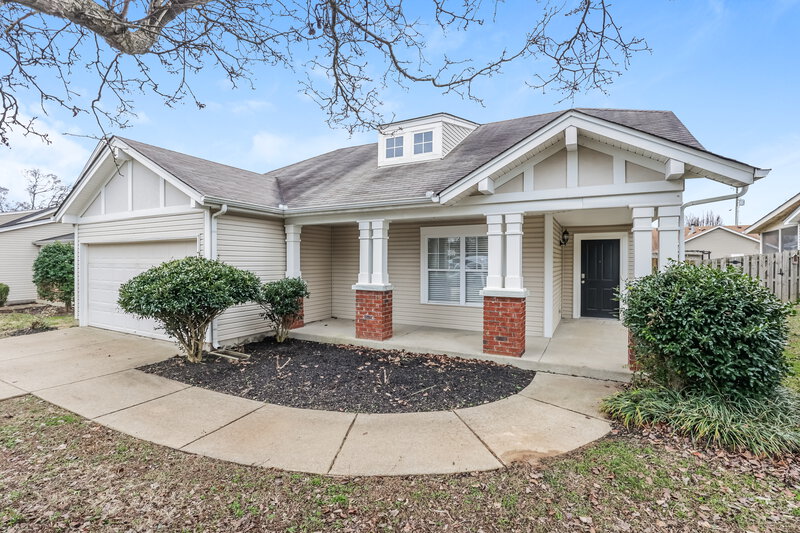 2,111/Mo, 2812 Summer Hollow Ln Hermitage, TN 37076 Front View