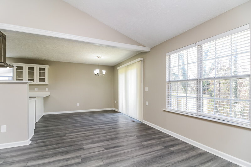 1,975/Mo, 648 Ransom Village Way Antioch, TN 37013 Dining Room View