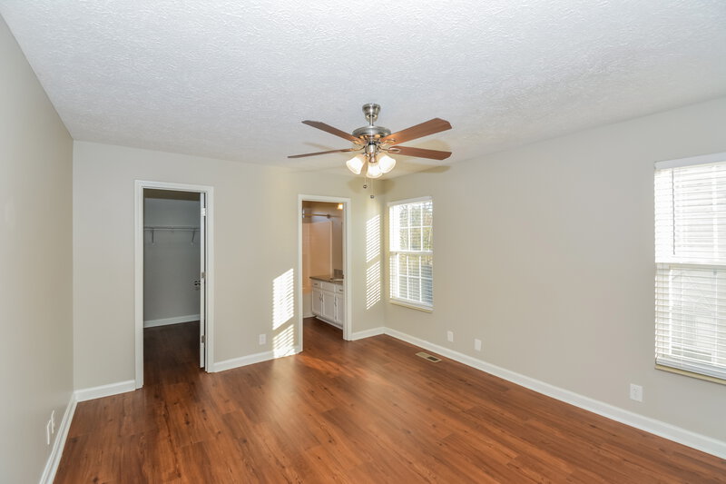 2,015/Mo, 4261 Chesney Glen Dr Hermitage, TN 37076 Main Bedroom View