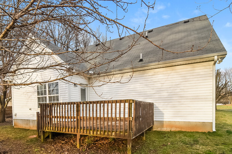 2,015/Mo, 3079 Roscommon Dr Murfreesboro, TN 37128 Rear View