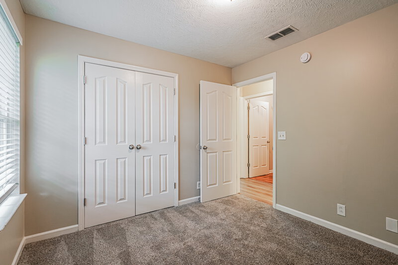 2,040/Mo, 1339 Mac Duff Dr Murfreesboro, TN 37128 Bedroom View 2
