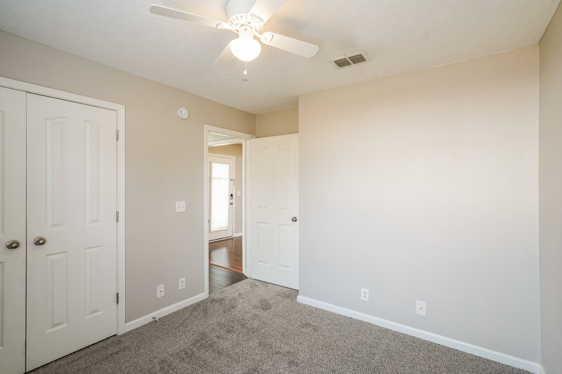 1,960/Mo, 2026 Cason Trl Murfreesboro, TN 37128 Bedroom View 2