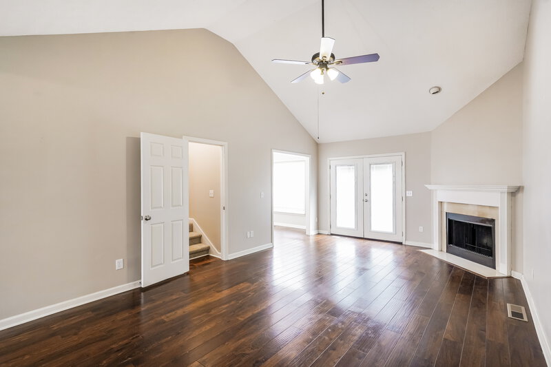 2,260/Mo, 114 Jesse Brown Dr Goodlettsville, TN 37072 Living Room View 2