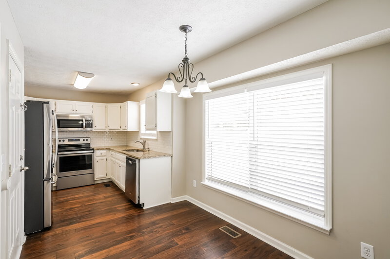 2,260/Mo, 114 Jesse Brown Dr Goodlettsville, TN 37072 Dining Room View