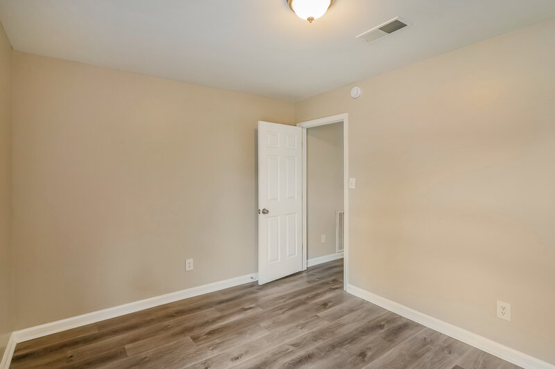 2,410/Mo, 102 Summerwood Ct Hendersonville, TN 37075 Bedroom View 3