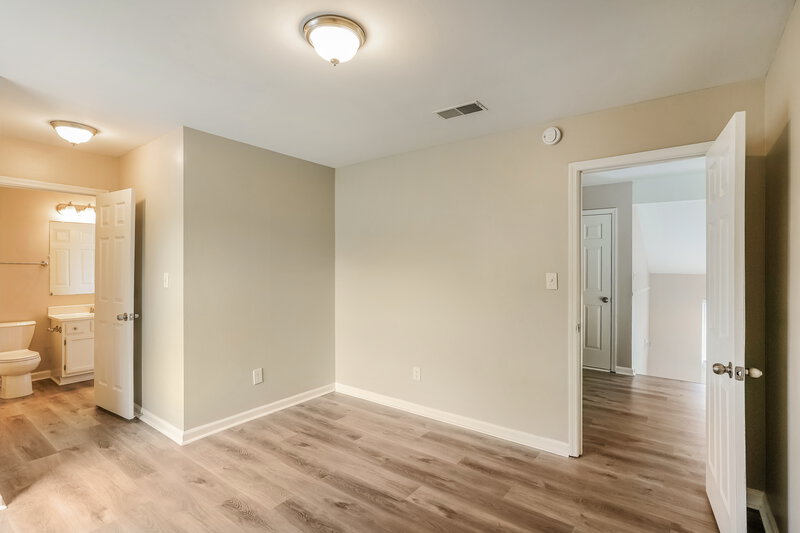 2,410/Mo, 102 Summerwood Ct Hendersonville, TN 37075 Bedroom View 4