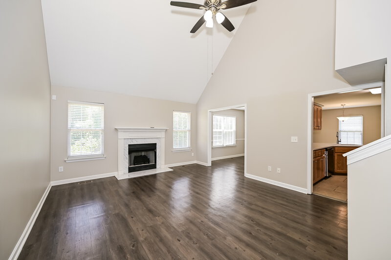 2,525/Mo, 1594 Laurel Ledge Dr La Vergne, TN 37086 Living Room View