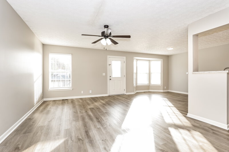 2,220/Mo, 1609 Timber Run Nashville, TN 37214 Living Room View