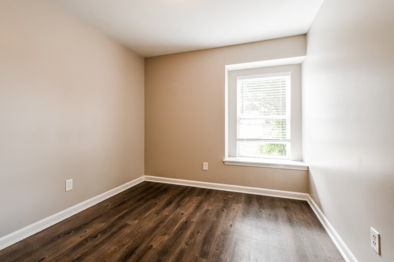 1,925/Mo, 406 Meagan Cv La Vergne, TN 37086 Bedroom View 2