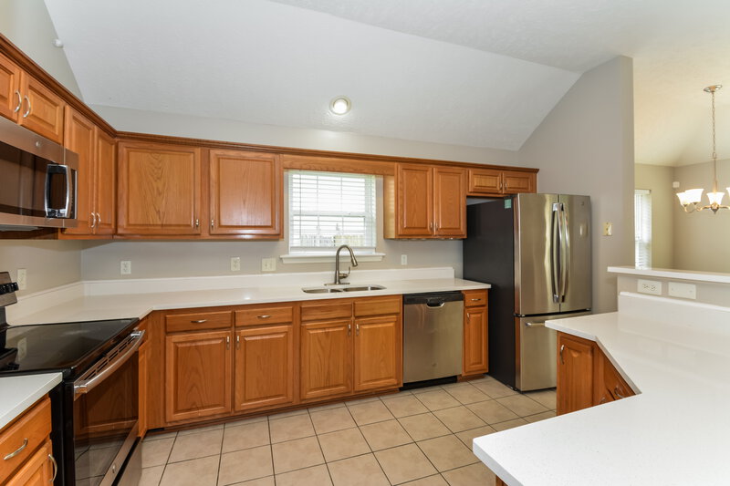 2,285/Mo, 6821 Hickory Rim Ct Antioch, TN 37013 Kitchen View