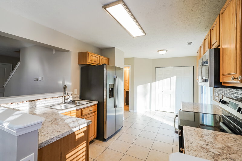 2,105/Mo, 2860 Paddle Wheel Dr Nashville, TN 37214 Kitchen View 2