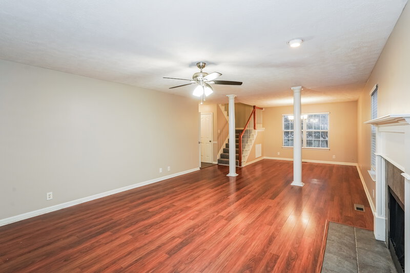 2,310/Mo, 2908 Boyle Ct Murfreesboro, TN 37128 Living Room View 2