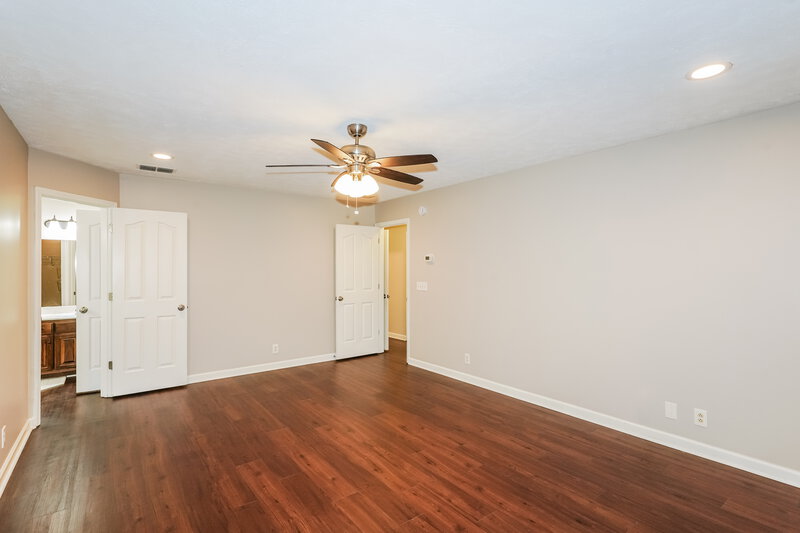 2,310/Mo, 2908 Boyle Ct Murfreesboro, TN 37128 Main Bedroom View 2