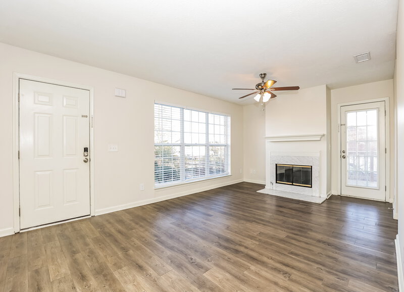 1,720/Mo, 838 Carmen Way La Vergne, TN 37086 Living Room View