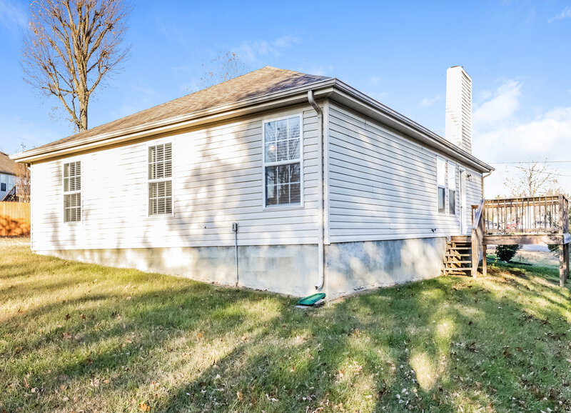 1,720/Mo, 838 Carmen Way La Vergne, TN 37086 Rear View