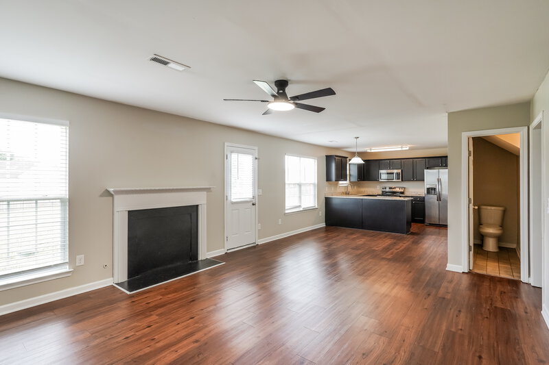 2,390/Mo, 1043 Vanguard Dr Spring Hill, TN 37174 Living Room View
