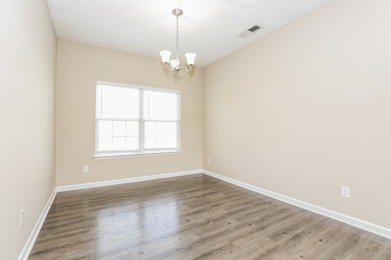 2,025/Mo, 287 Hollandale Rd La Vergne, TN 37086 Dining Room View