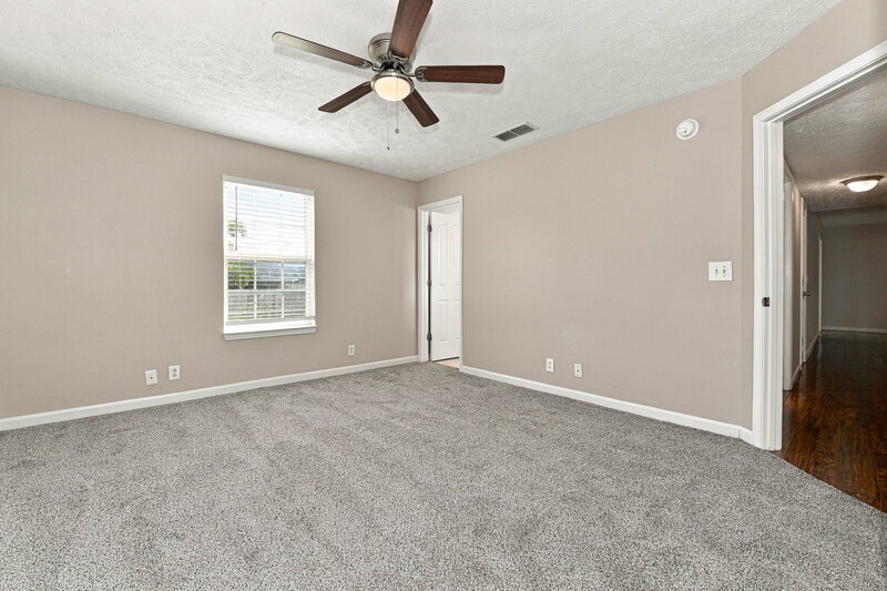 2,295/Mo, 2819 Weybridge Dr Murfreesboro, TN 37128 Primary Bedroom View 2