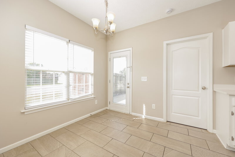 1,800/Mo, 2716 Sewanee Pl Murfreesboro, TN 37128 Dining Room View