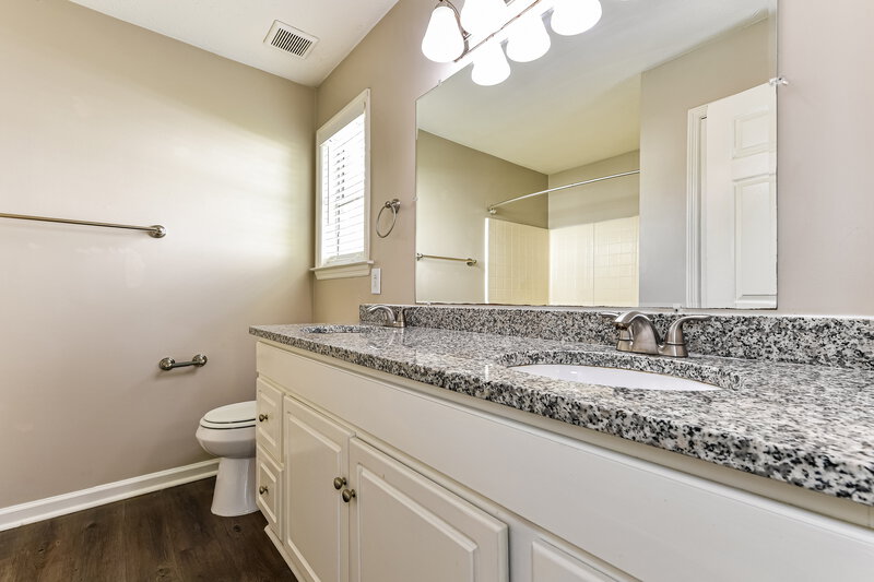 2,145/Mo, 2941 Split Oak Trl Antioch, TN 37013 Main Bathroom View