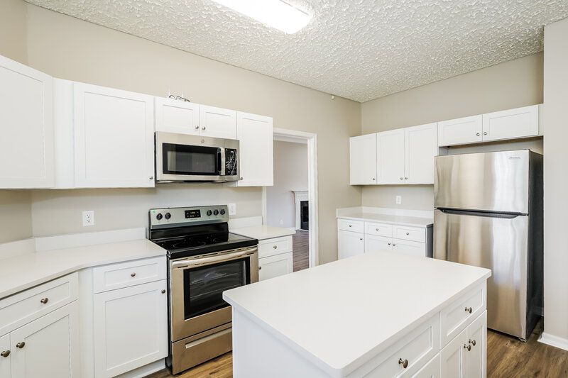 2,285/Mo, 4952 Alexis Dr Antioch, TN 37013 Kitchen View 2