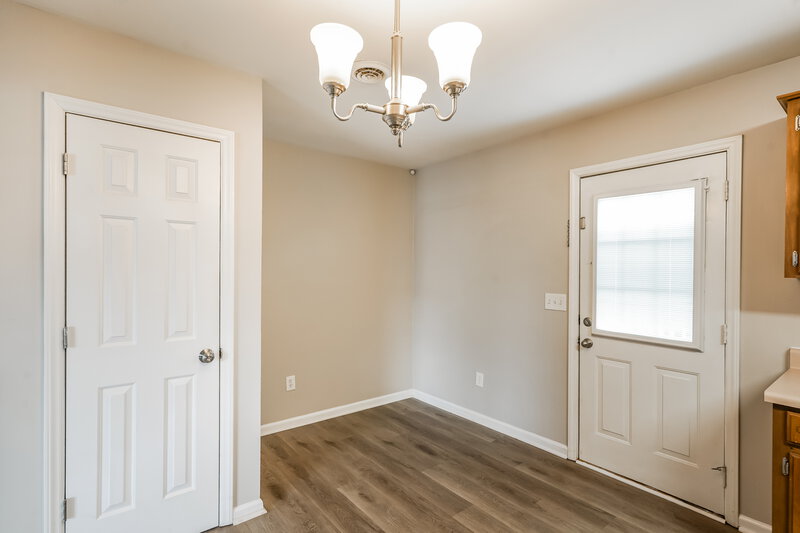 2,090/Mo, 2906 Kedzie Dr Murfreesboro, TN 37130 Dining Room View
